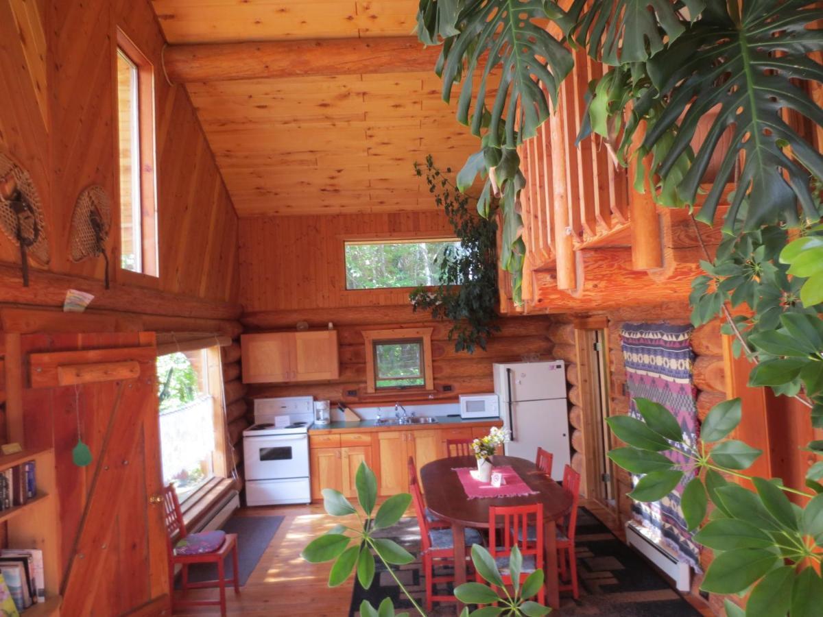 Blaeberry Mountain Lodge Golden Quarto foto